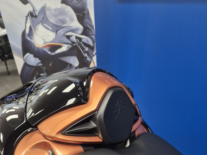 SUZUKI GSX-R 1340 HAYABUSA 4