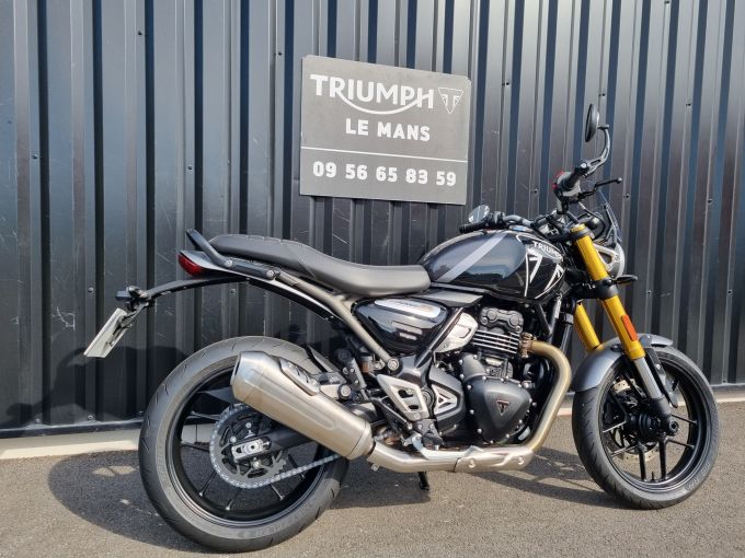 TRIUMPH SPEED 400 4