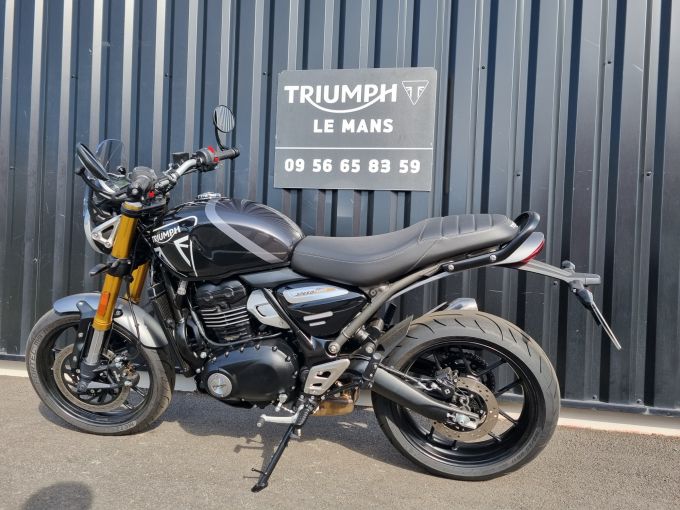 TRIUMPH SPEED 400 4