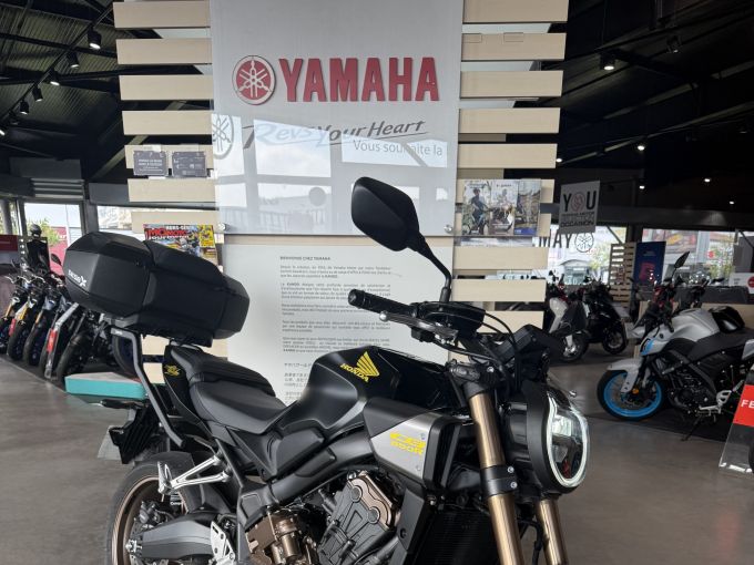 HONDA CB 650 R 4