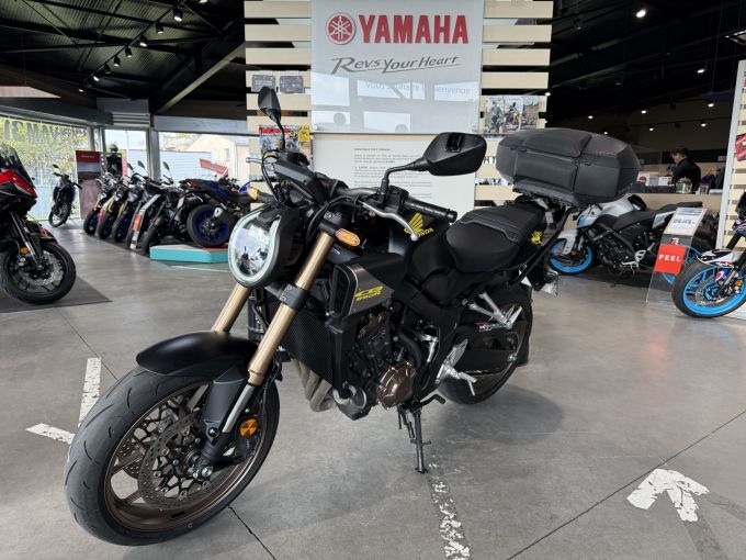 HONDA CB 650 R 4