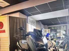 YAMAHA XMAX 300 Tech Max - 2024