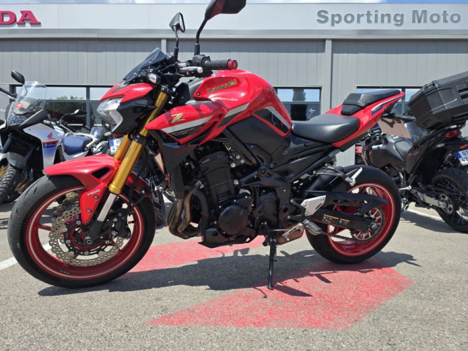 KAWASAKI Kawazaki Z900 4