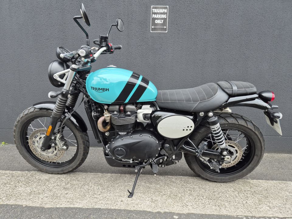 TRIUMPH SCRAMBLER 900 4