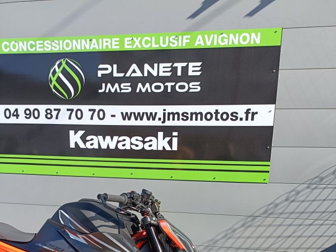 KTM SUPER DUKE 1290 RR 1705 kms 1ER MAIN  POT AKRAPOVIC  A SAISIR 4