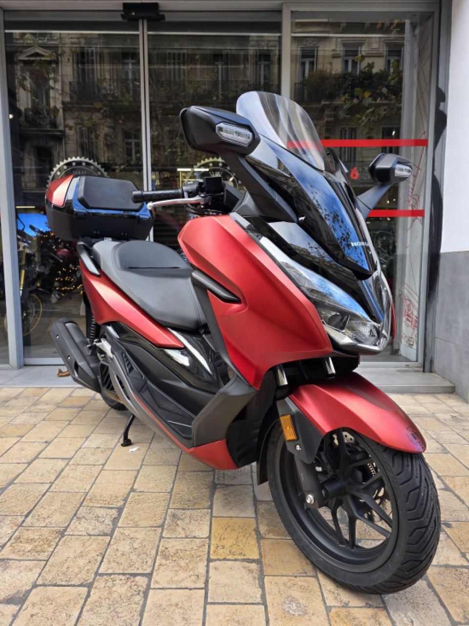 HONDA FORZA 125 ABS 4