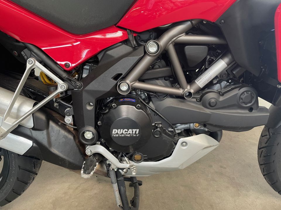 DUCATI MULTISTRADA V2S 4