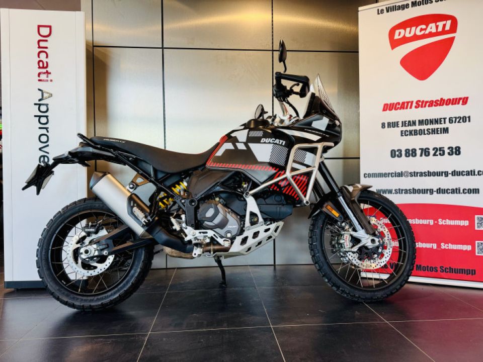 DUCATI DESERT X 4