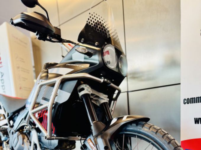 DUCATI DESERT X 4