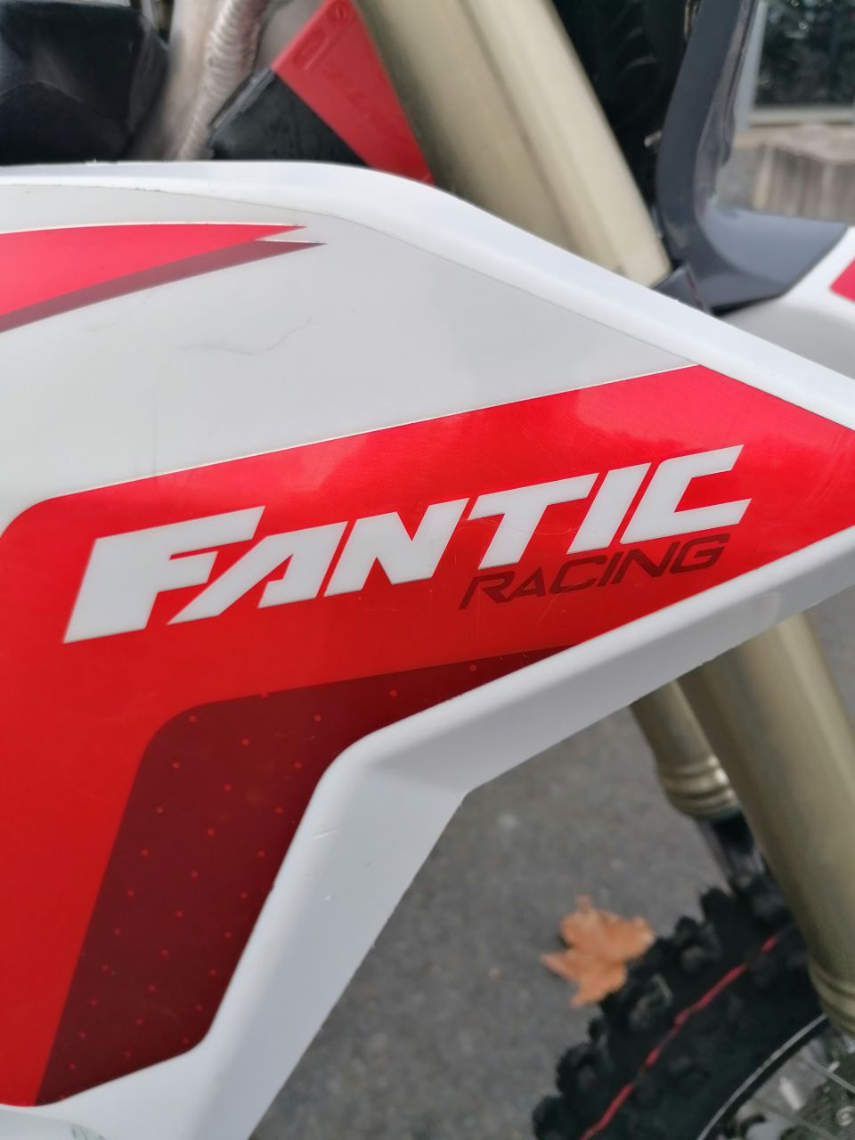 FANTIC xe 125 4
