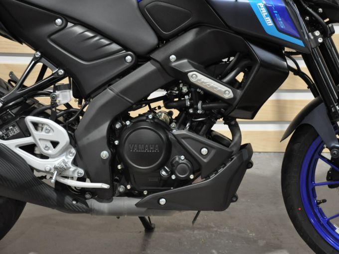 YAMAHA MT-125 4