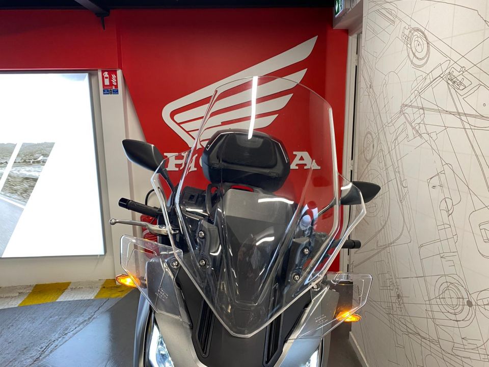 HONDA NT 1100 DCT 4