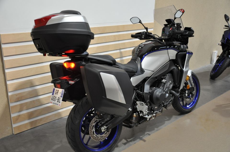 YAMAHA TRACER 9 GT + 4
