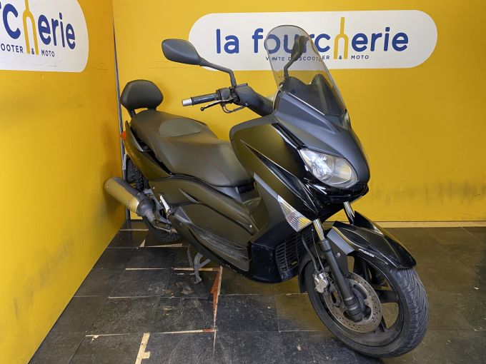 YAMAHA XMAX 125 4