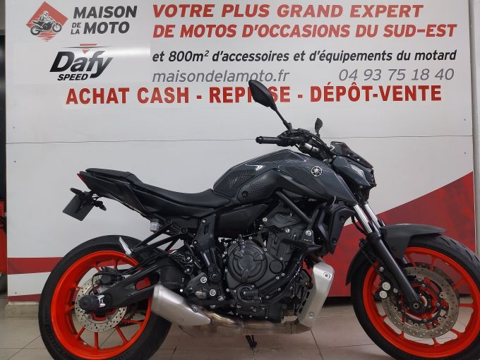 YAMAHA MT 07 BRIDEE A2 4