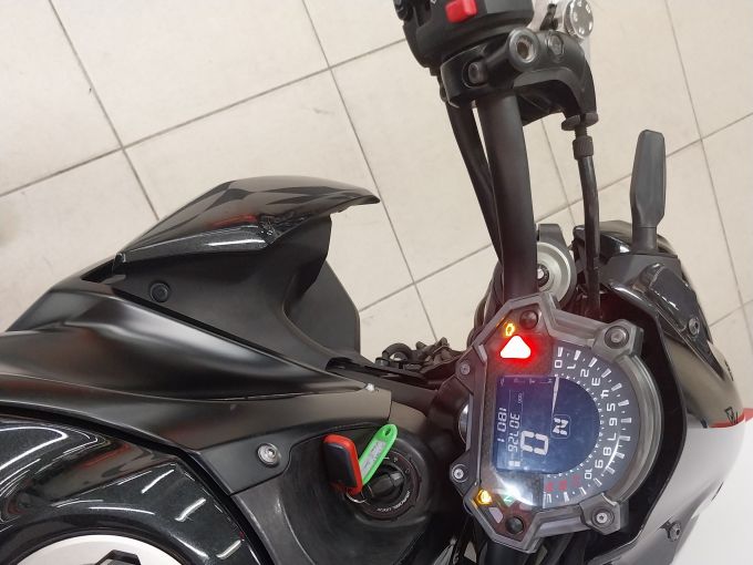 KAWASAKI Z 900 - 70KW (95cv) 4