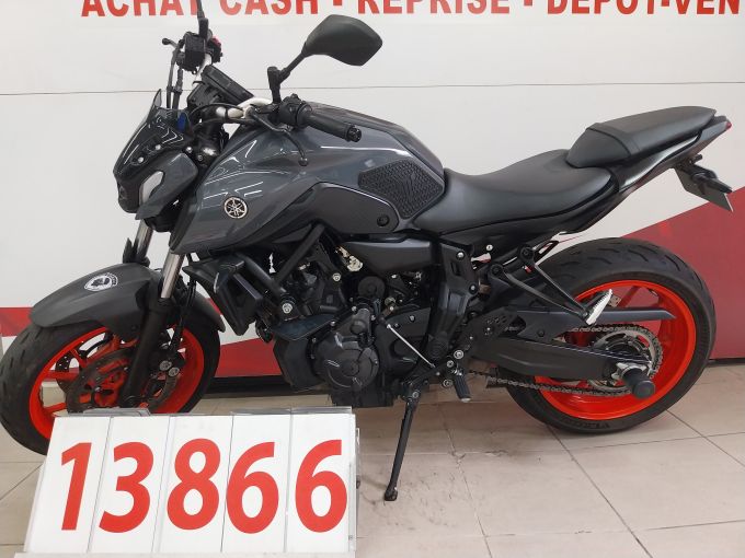 YAMAHA MT 07 BRIDEE A2 4