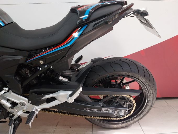 BMW F 900 R 4