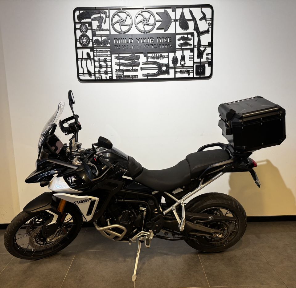 TRIUMPH TIGER 900 RALLY PRO 4