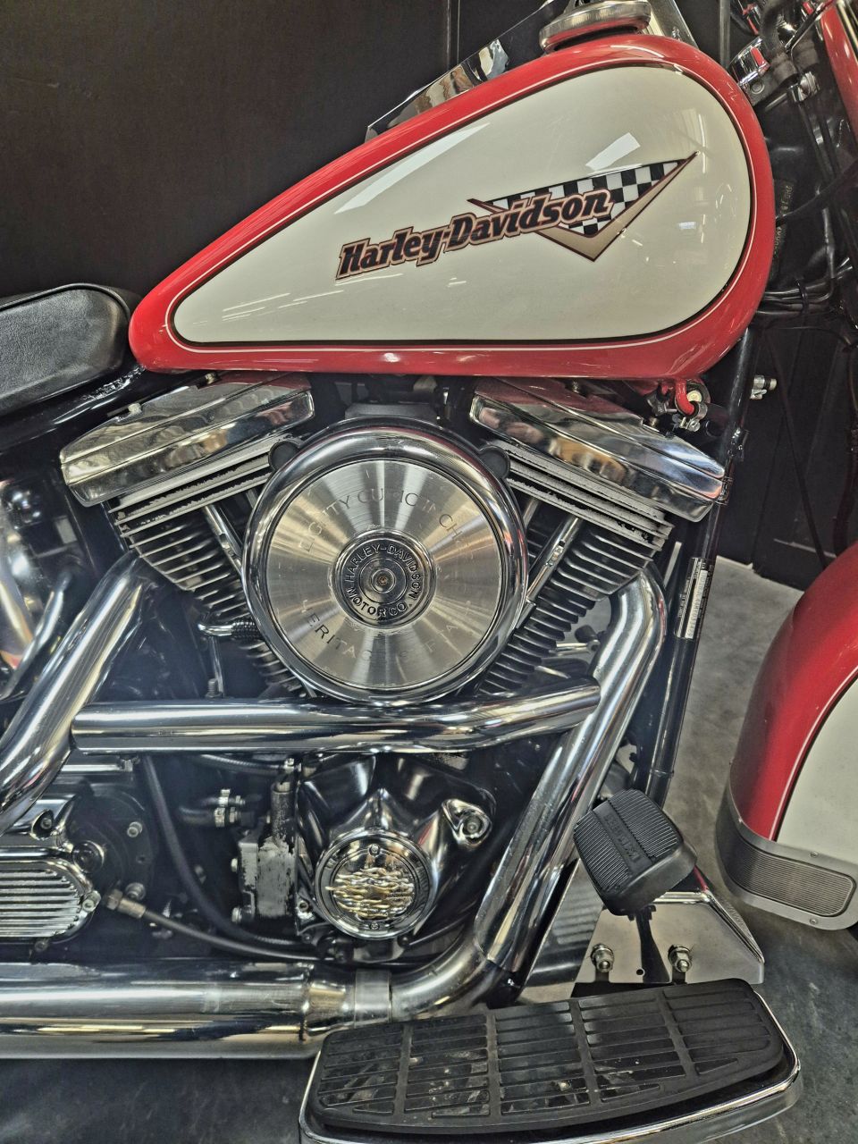 HARLEY-DAVIDSON SOFTAIL HERITAGE 1340 CLASSIC 4