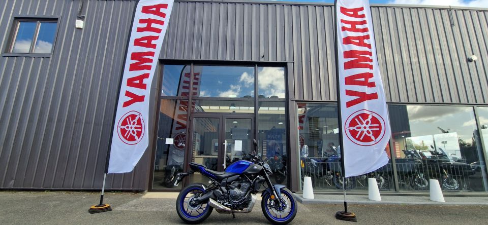 YAMAHA MT-07 (47.5CV) 4