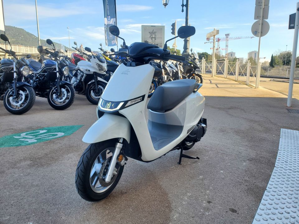 KYMCO I ONE 4