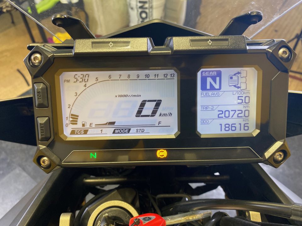 YAMAHA MT-09 TRACER 4