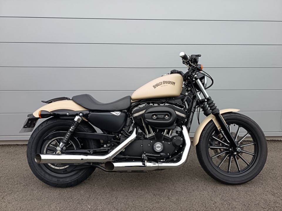 HARLEY-DAVIDSON SPORTSTER IRON 883 4
