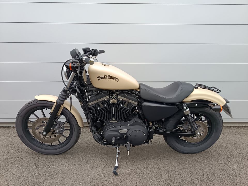 HARLEY-DAVIDSON SPORTSTER IRON 883 4