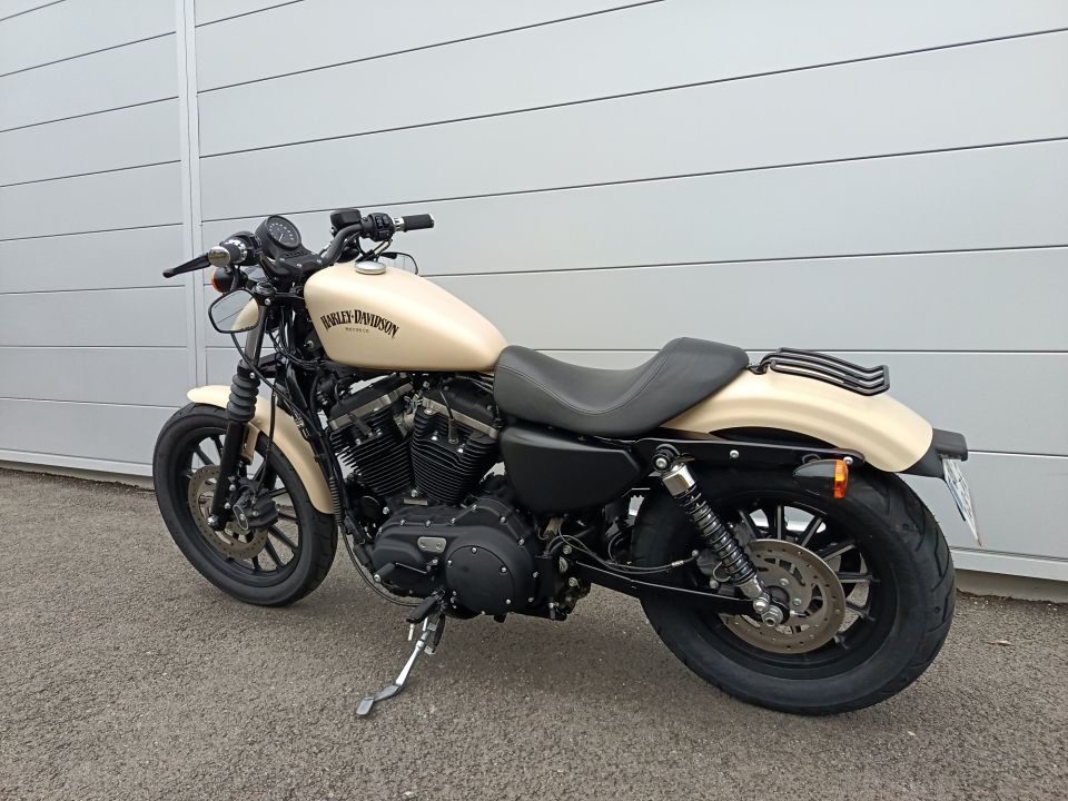 HARLEY-DAVIDSON SPORTSTER IRON 883 4