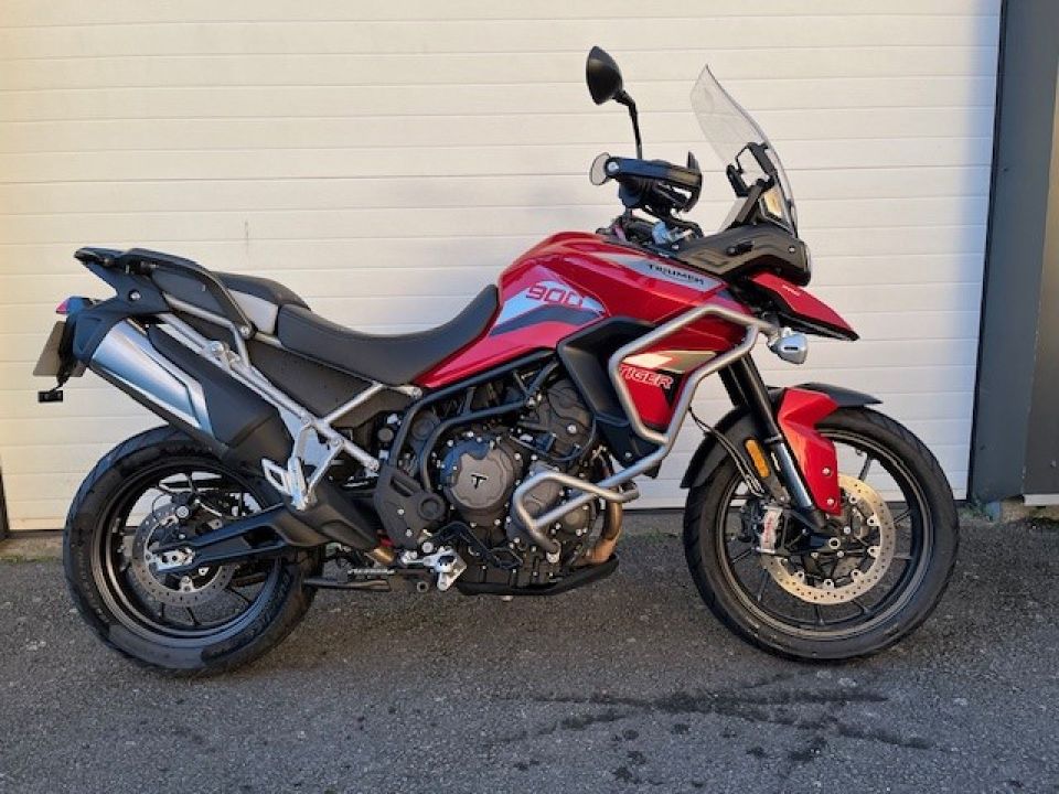 TRIUMPH Tiger 900 GT PRO 4