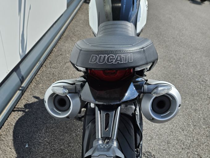 DUCATI SCRAMBLER 4