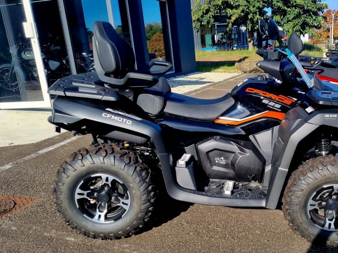 CF MOTO CFORCE 600 4