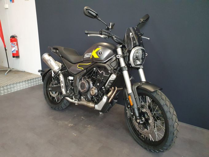 VOGE 525ACX 4