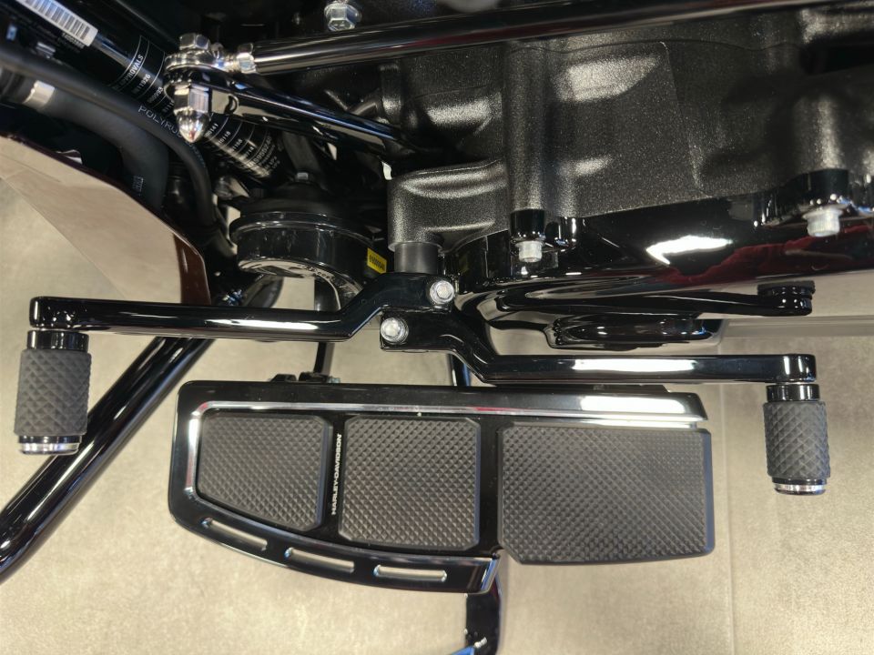 HARLEY-DAVIDSON TOURING STREET GLIDE 1977 CVO  4