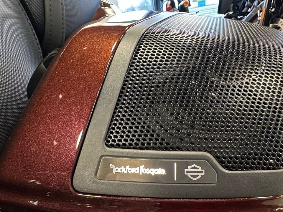 HARLEY-DAVIDSON TOURING STREET GLIDE 1977 CVO  4