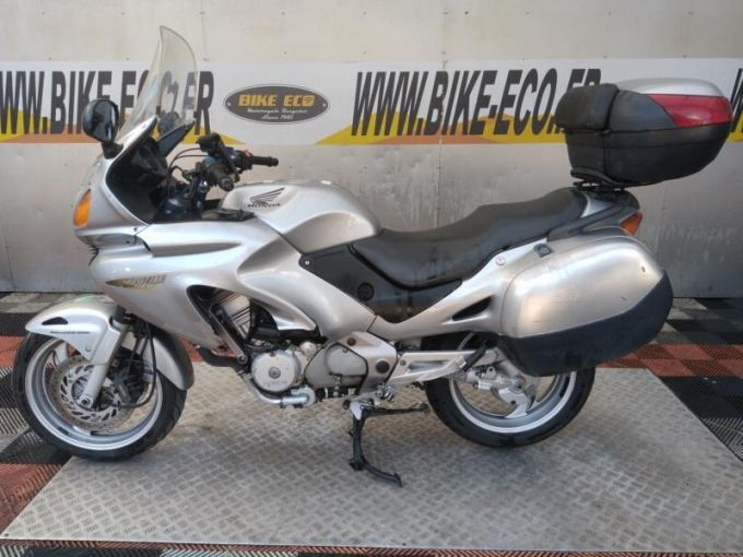 HONDA NTV 4
