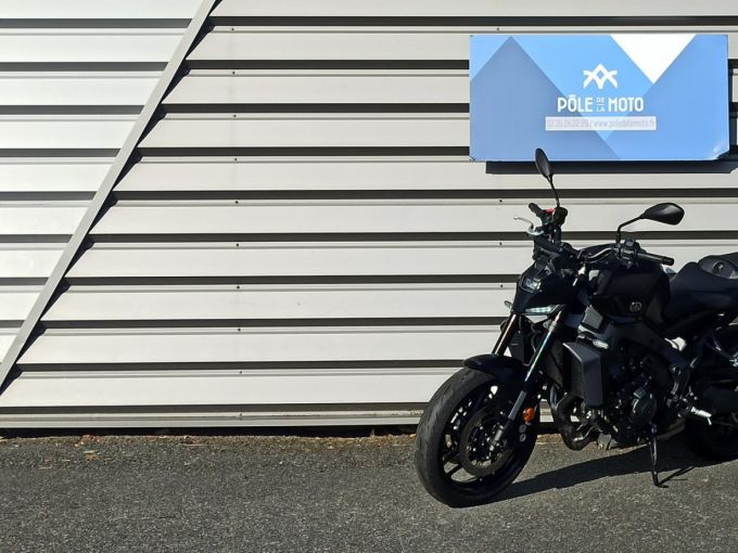 YAMAHA MT-09 Y-AMT 35 KW 4