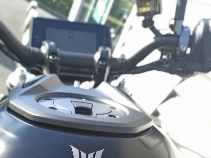 YAMAHA MT-09 Y-AMT 35 KW 4