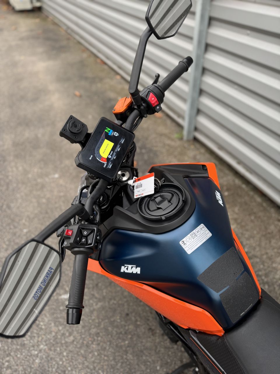 KTM 125 DUKE ABS 4