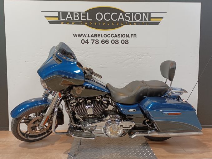 HARLEY-DAVIDSON STREET GLIDE 4
