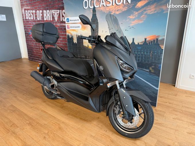 YAMAHA XMAX 125 TECH MAX 4