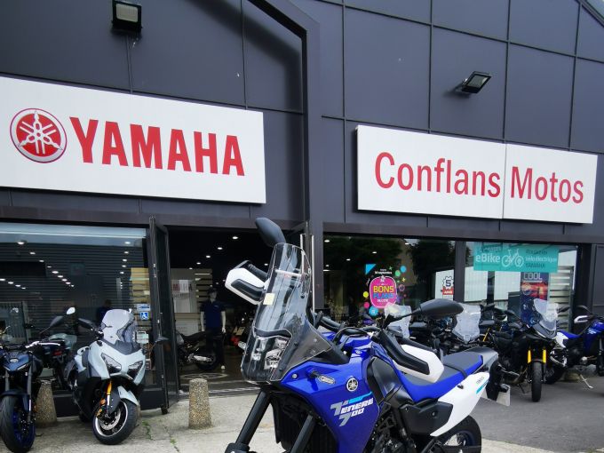 YAMAHA XTZ TENERE 700 4