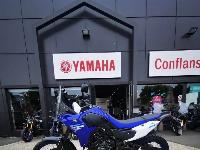 YAMAHA XTZ TENERE 700 4