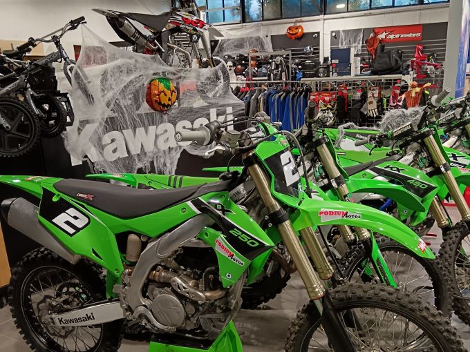 KAWASAKI KX250F CROSS 4