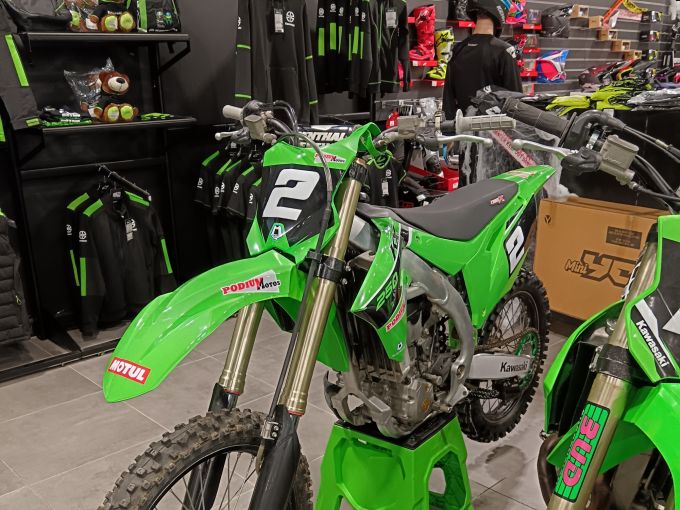 KAWASAKI KX250F CROSS 4