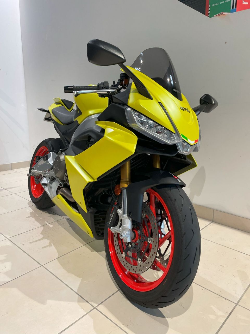 APRILIA RS 660 4