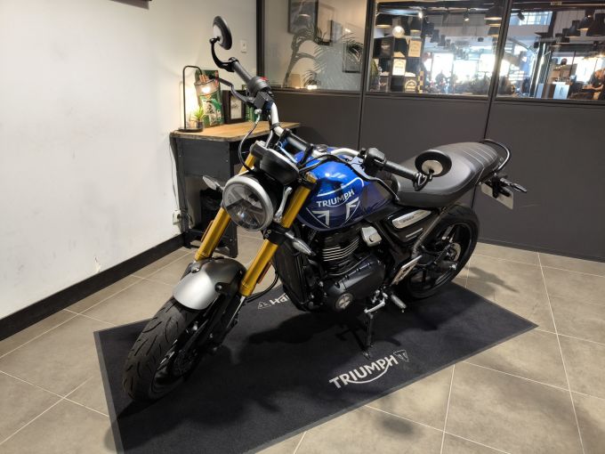TRIUMPH SPEED 400 4
