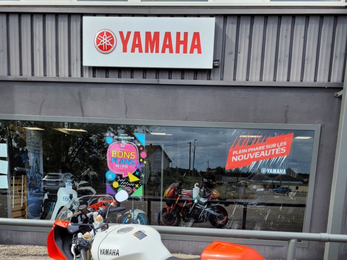 YAMAHA XSR 900 GP 35KW 4