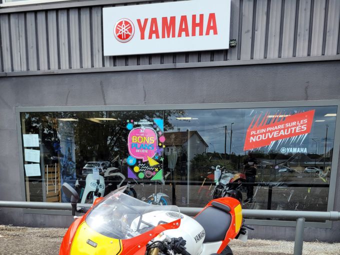 YAMAHA XSR 900 GP 35KW 4